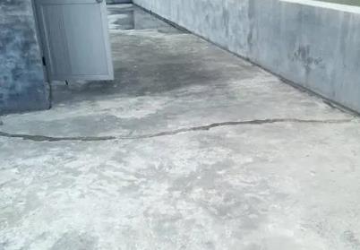 长汀楼顶漏水维修公司分享下如何解决卫生间隐蔽部位漏水的问题?